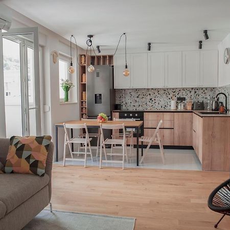 Apartment Vito Omiš Εξωτερικό φωτογραφία